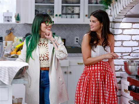 yesmovie selena + chef|Selena And Chef .